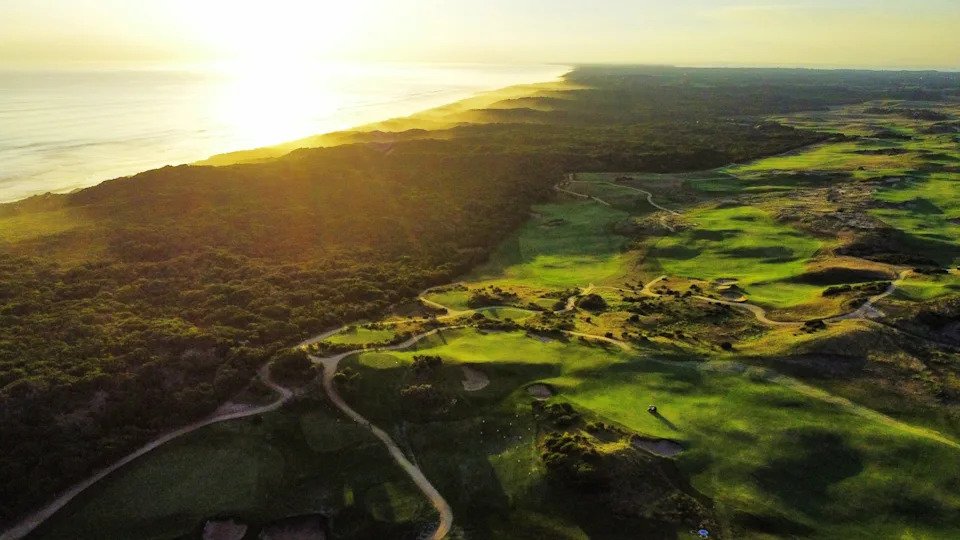The sunset view from above The National Golf Club in Victoria, Australia (Jason Lusk/Golfweek)