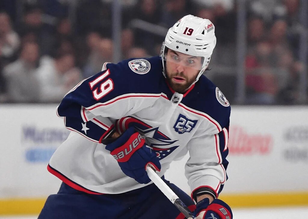 Blue Jackets vs Blackhawks Prediction, Picks & Odds for Tonight’s NHL Game