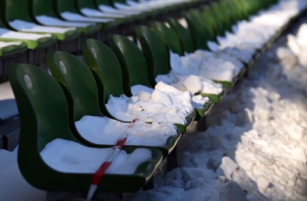 👀 More snow chaos on the way: is another Werder match at risk?