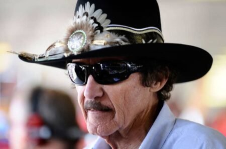 When Richard Petty’s Enmity With Bill France Forced Him to Quit NASCAR