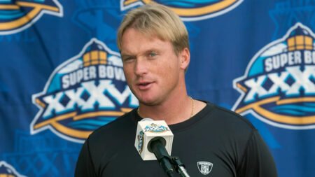 Jon Gruden denies “stupid rumor” that he was offered a job by the Jets
