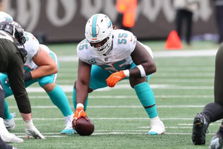 Dolphins center Aaron Brewer named finalist for NFL Protector of the Year Award