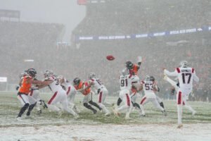 AFC championship: CBS abandons poorly executed digital yard lines that made Patriots players in white disappear on broadcast