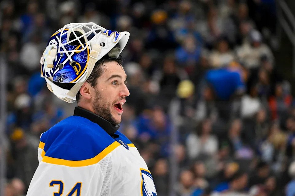 Ex-Flyers Goalie Dominating for NHL's Hottest Team