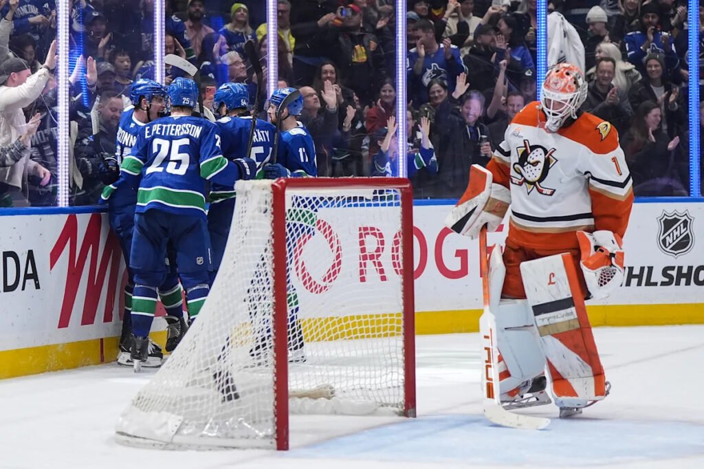 Tolopilo makes 32 saves in Canucks’ 2-0 win over Ducks, but doesn’t get credit for shutout