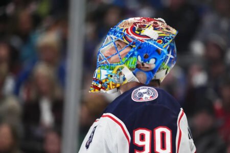 Coyle’s three-goal game leads Blue Jackets to a 4-2 win over the Blackhawks