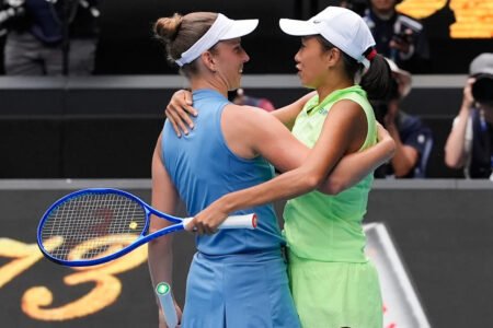 Elise Mertens and Zhang Shuai win the Australian Open women’s doubles title