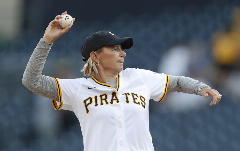 Annika Sorenstam throws out a ceremonial pitch before the Pittsburgh Pirates' game against the Arizona Diamondbacks at PNC Park on Aug. 2, 2024.Charles LeClaire-Imagn Images