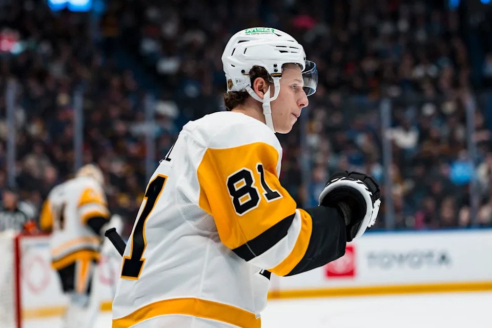 Penguins' Kindel Proves Importance To Lineup In Whirlwind Rookie Season