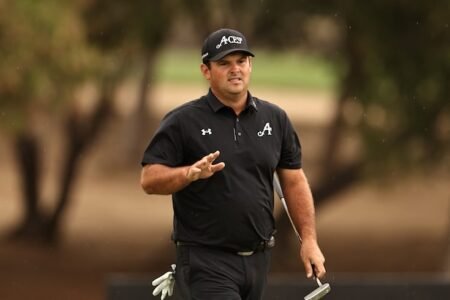 Patrick Reed cruises to Dubai victory which helps clear up his major future