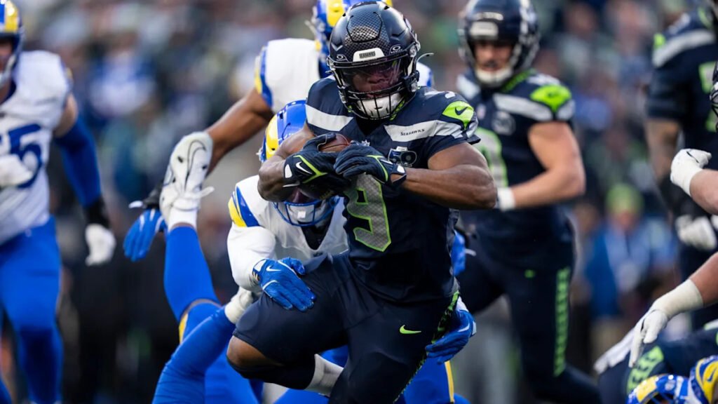 Seahawks G.M. John Schneider hopes to bring back RB Kenneth Walker III