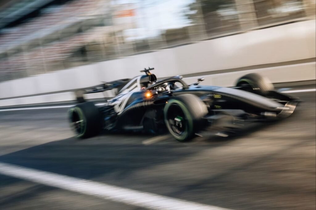 Graeme Lowdon: “Healthy rivalry” between GM and Ford good for F1 fans