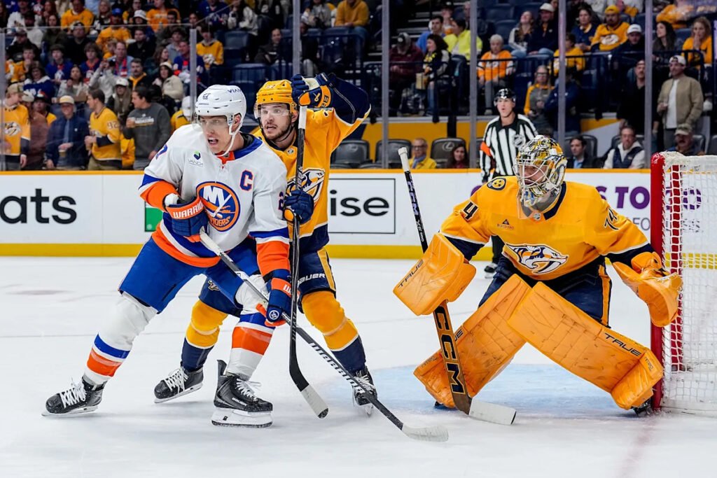 Islanders Gameday: Cizikas back, Ritchie shelved, Schaefer booms