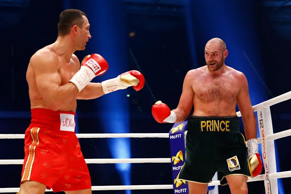 Boxing - Wladimir Klitschko v Tyson Fury WBA, IBF & WBO Heavyweight Title's - Esprit Arena, Dusseldorf, Germany - 28/11/15 
Tyson Fury in action against Wladimir Klitschko during the fight 
Reuters / Kai Pfaffenbach 
Livepic