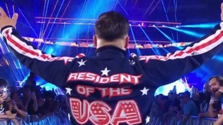 “Bunch of cheeks hanging out” – Male WWE star jokingly calls out Lucha Libre Online