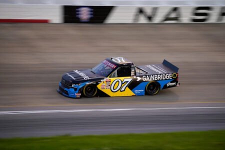 Who won NASCAR Truck Series Atlanta race? Winner is Kyle Busch, plus full results