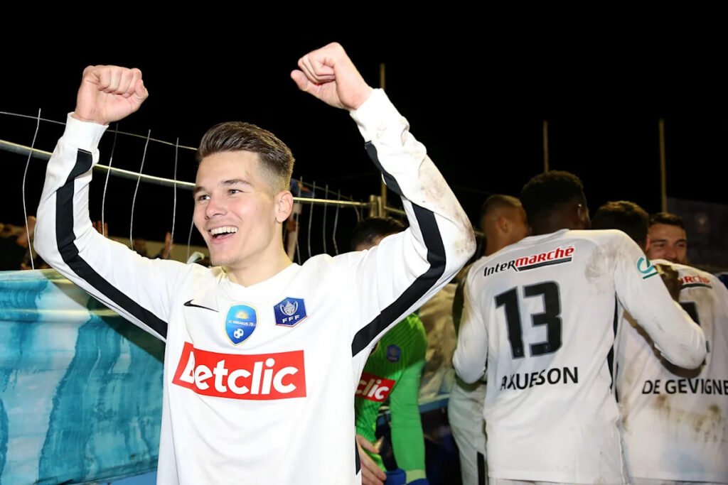 ☕️🥐FC Breakfast: gold bars for shirts 🥇, fans footing the bill