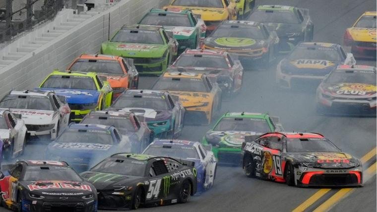 Daytona 500 crash: Watch Justin Allgaier cause big wreck that collected 20 cars in 2026 NASCAR season-opener