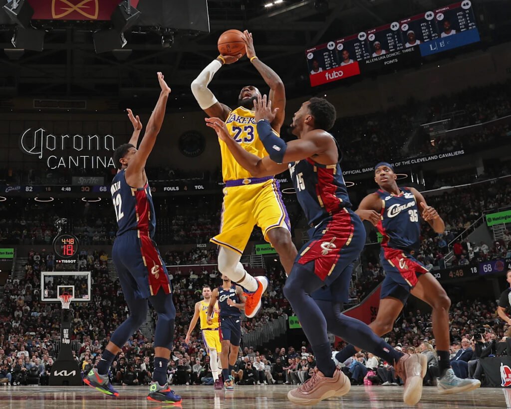 The LeBron James to Cleveland rumors are heating up