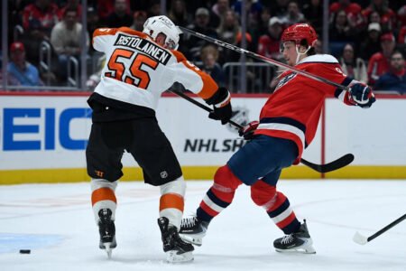 Insider Believes Canadiens Explored Flyers Defenseman As An Option