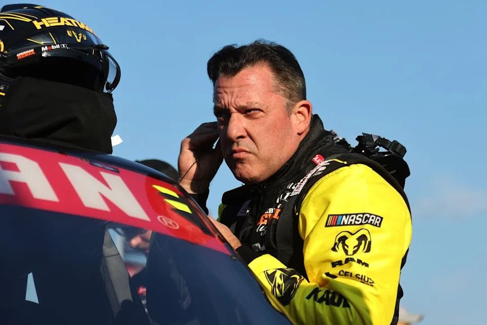 Tony Stewart, No. 25 Kaulig Racing Ram