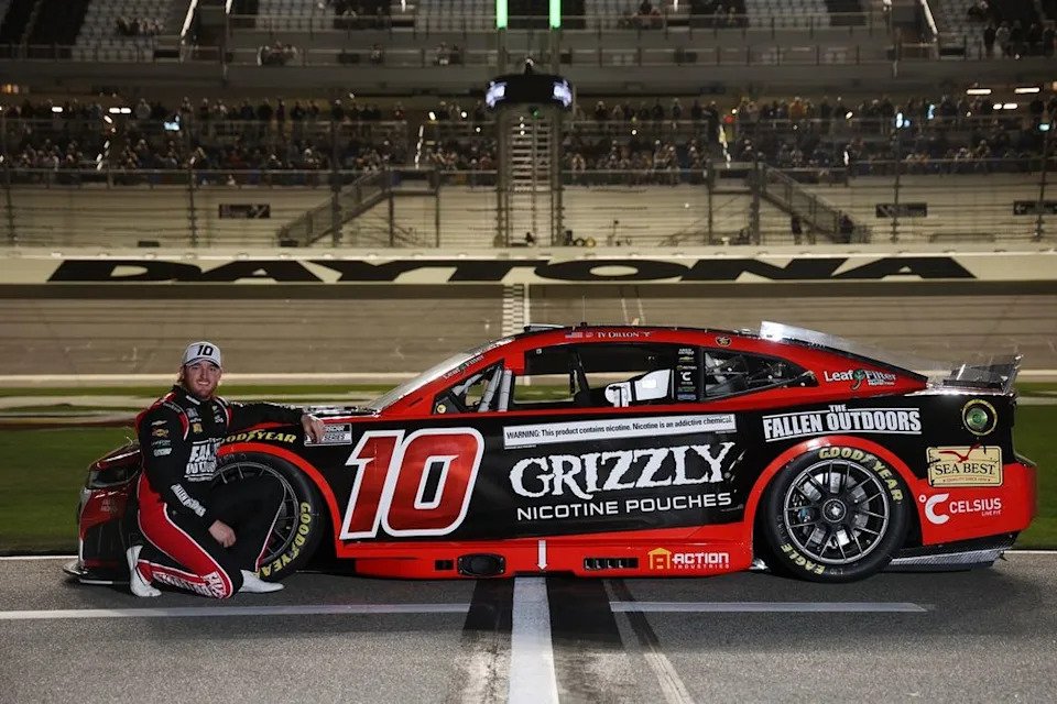 Ty Dillon, No. 10 Kaulig Racing Chevrolet