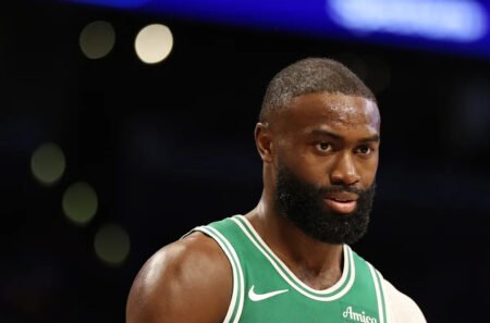 Jaylen Brown injury update: Celtics rule out star guard vs. Suns due to knee contusion