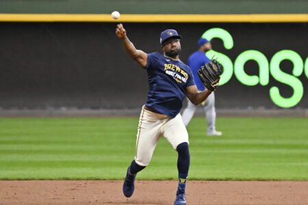 Meet new Red Sox infielder Andruw Monasterio