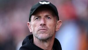 Leicester appoint Rowett until end of season