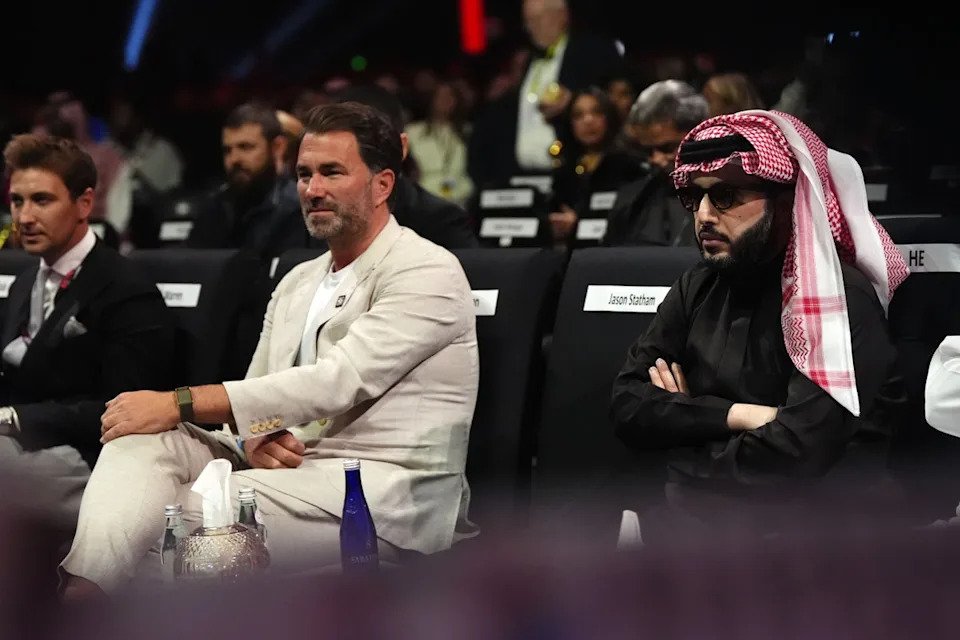 Hearn with Saudi official Turki Alalshikh (PA Archive)
