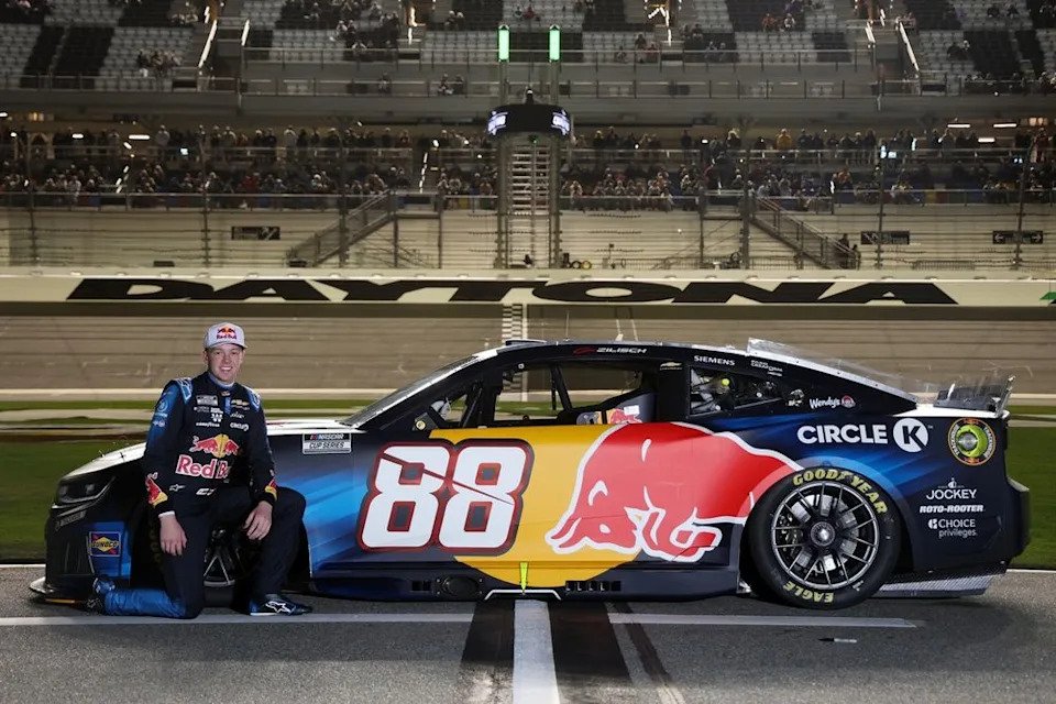 Connor Zilisch, No. 88 Trackhouse Racing Chevrolet