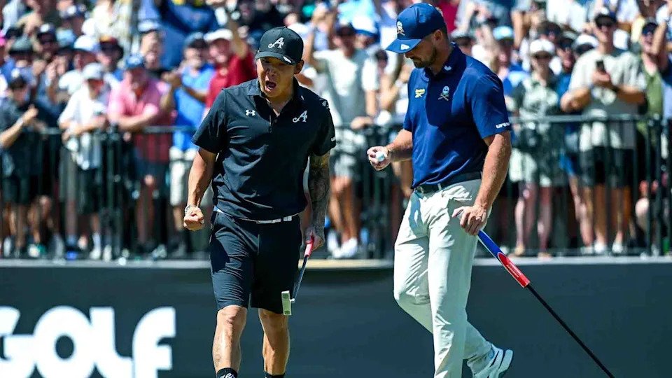 Anthony Kim celebrates a made putt at LIV Golf Adelaide