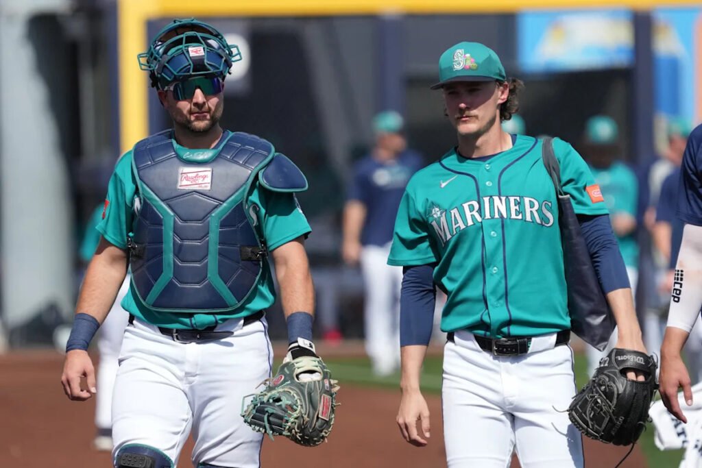 Mariners defeat Guardians 8-7: This is a long drive for someone with baseball to think about