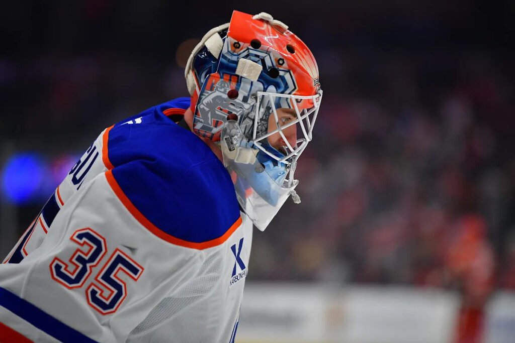 Former Oilers Goalie Signs With New Team