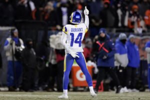 Potential landing spots for Rams’ top defensive free agents