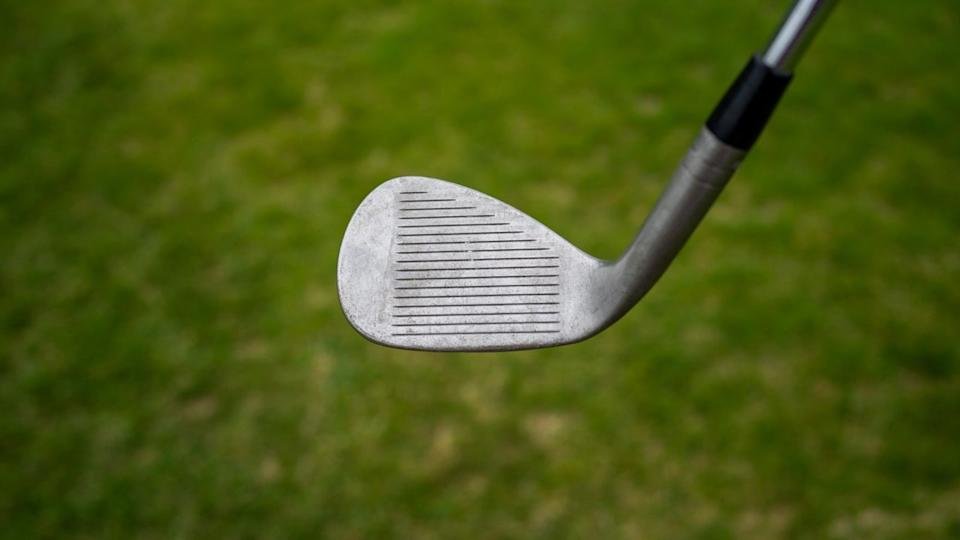 Finding the grooves 2-5 is not only essential but possible for any player with proper fitting