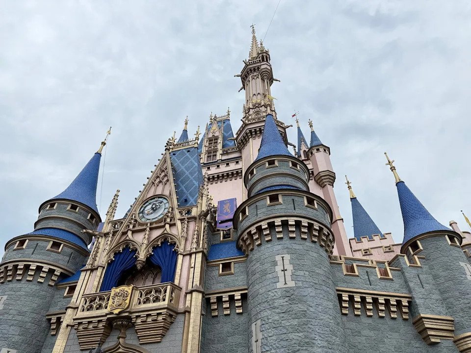 Penguins' Players Part Ways To Enjoy Olympic Break