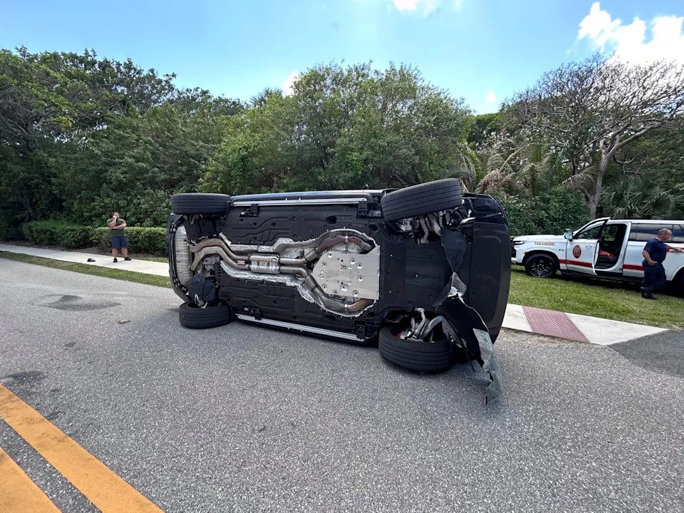 Tiger Woods rollover crash on Jupiter Island on March 27, 2026. The crash occurred just after 2 p.m. in the 200 block of Beach Road.