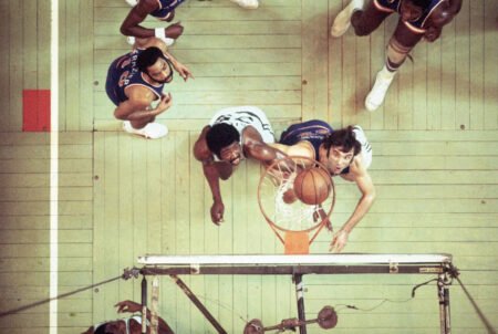 YouTube Gold: Dave DeBusschere Was A Special Player