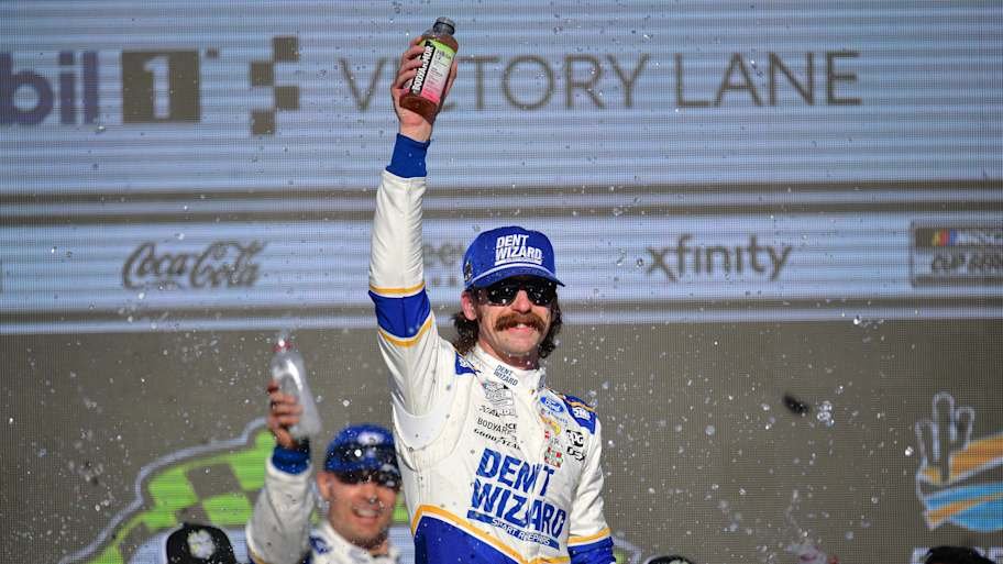Ryan Blaney Rebounds From Pit Road Miscues To Take Phoenix Win