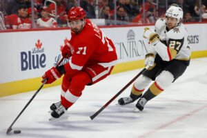 Red Wings Look To Stay Hot Against Slumping Golden Knights