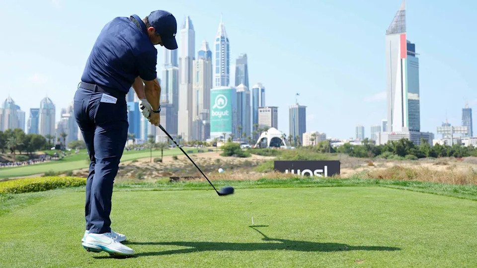 rory mcilroy hits a drvie during the 2023 dubai desert classic