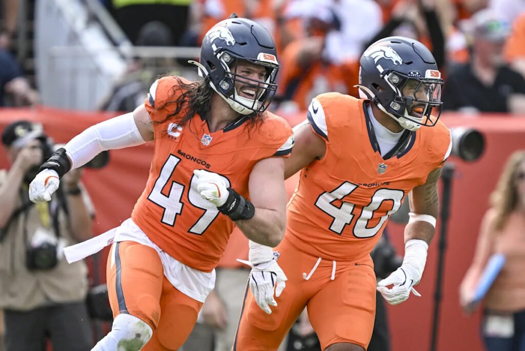 Broncos Country wants an inside linebacker