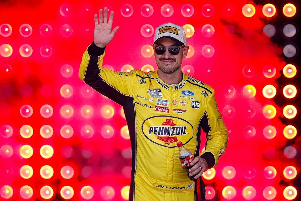 Joey Logano, Team Penske