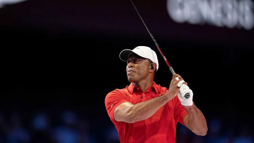 NBC host reacts to sharing wrong Tiger Woods crash photo