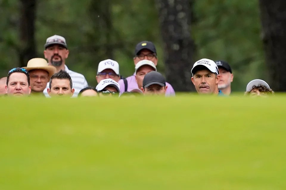 Padraig Harrington looks up to see his shot on the sixth green during the first round of the 2022 Masters. (Photo: Danielle Parhizkaran-Augusta Chronicle/USA TODAY Sports)