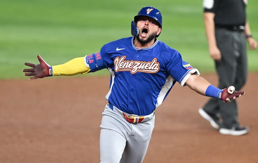 World Baseball Classic: Samurai Japan outpitched, outhit and outmanaged by Venezuela in quarterfinal loss