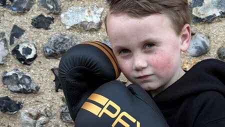 Boy, 6, takes up boxing to fight cystic fibrosis