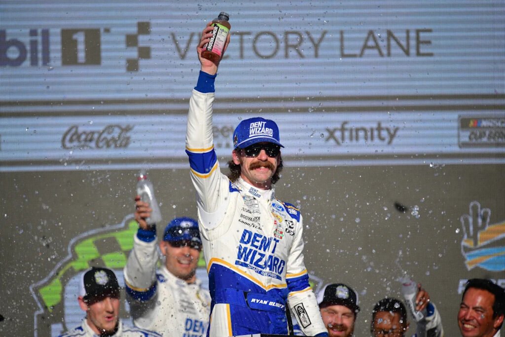 Ryan Blaney snaps Tyler Reddick’s NASCAR win streak with Phoenix victory
