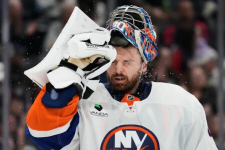 Sorokin has NHL-leading 7th shutout, Horvat’s early goal stands as Islanders edge Blue Jackets 1-0